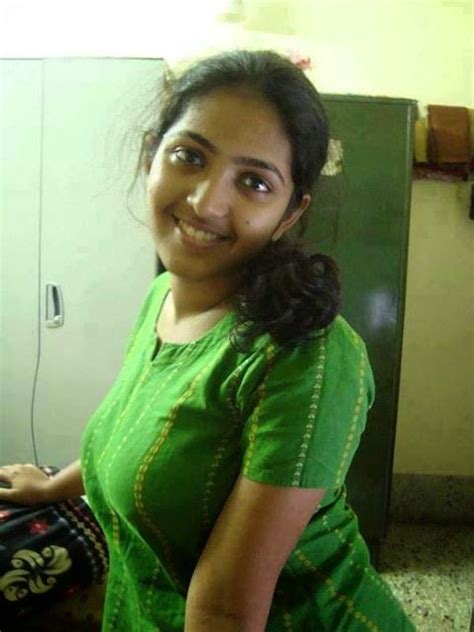 mallu girl nude|Mallu girl nude video, malayali house wife boob press